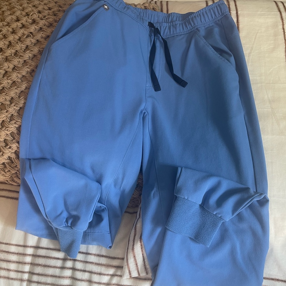 Figs scrub pants